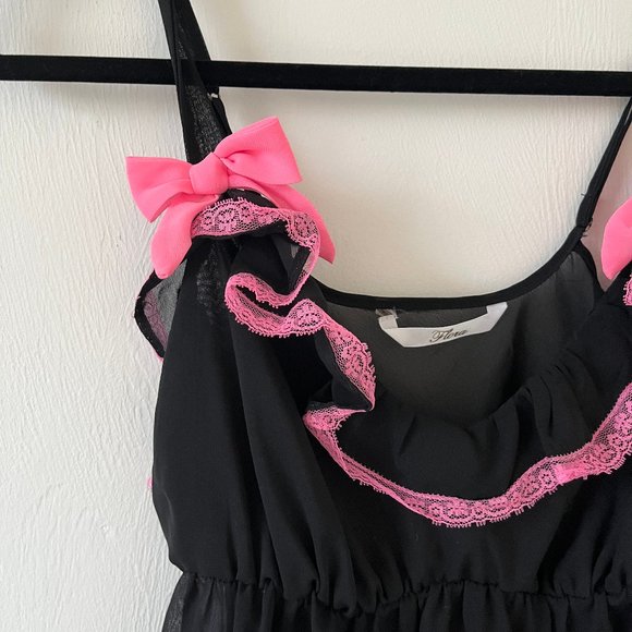 Vintage Other - Vintage Flora Black and Pink Lingerie Top